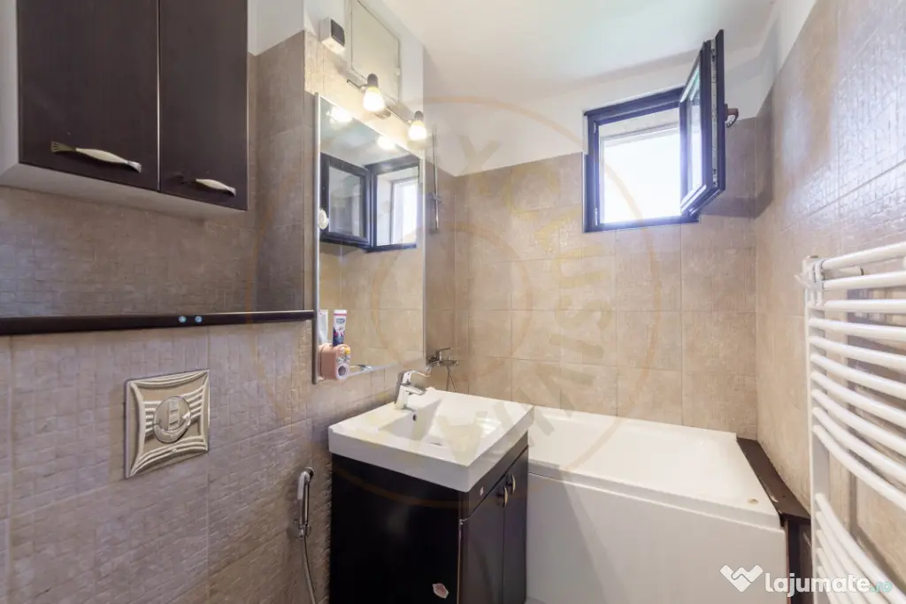 Apartament 3 camere - Strada Bascovului - Comision 0%