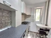 De Vanzare Garsoniera Teiul Doamnei zona Lacul Tei 