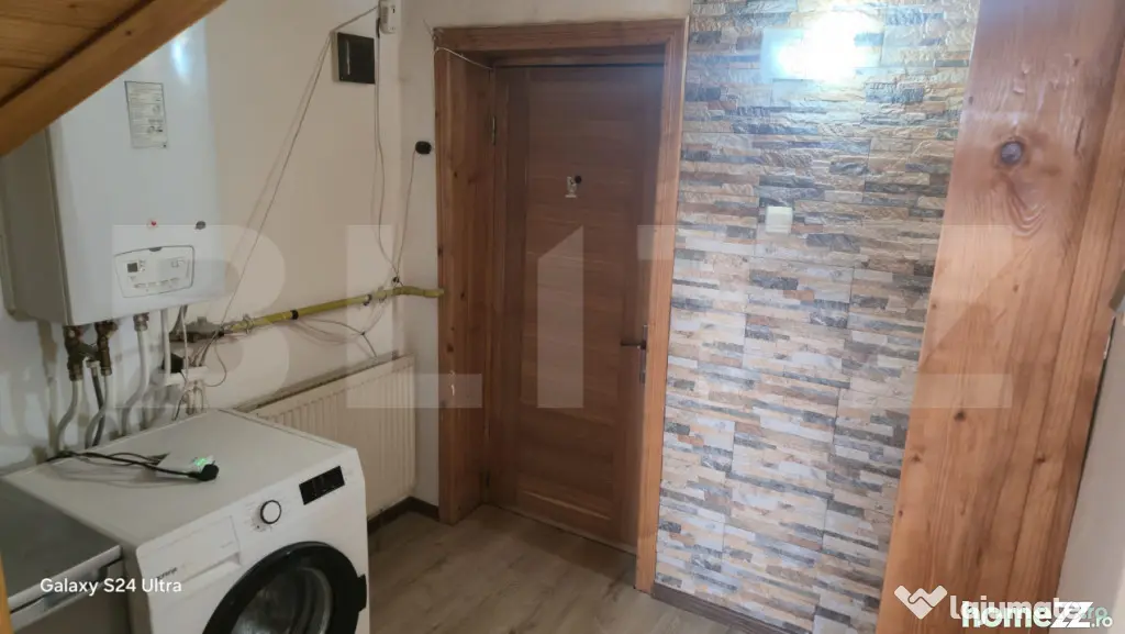 Apartament la mansarda, 1 camera, 25 mp - Piata Morii
