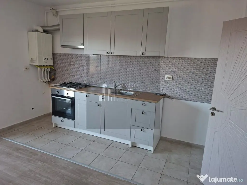 Apartament 3 camere decomandat zona Titan