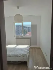 Apartament 3 camere decomandat zona Titan 