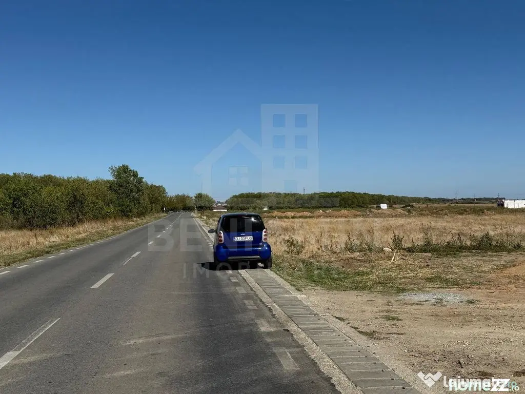 Teren intravilan 990mp Carcea Hanul cu Ponei strada Aerop...