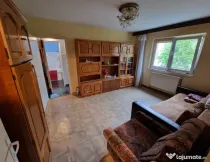 Apartament 2 camere, semidecomandat - zona Florilor