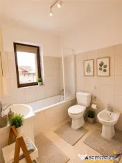 Casa si pentru remote work,terasa,gradina,2 bai,2 locuri par 