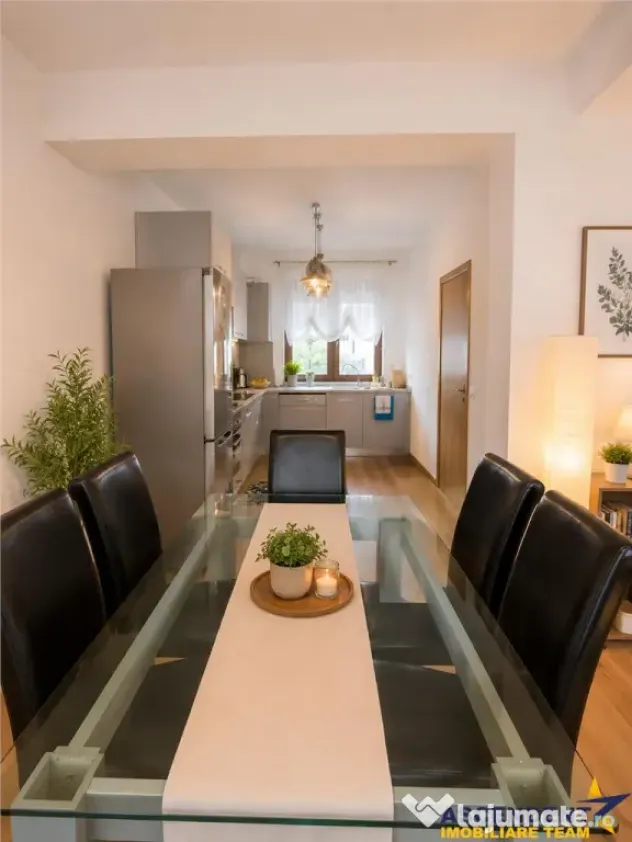 Casa si pentru remote work,terasa,gradina,2 bai,2 locuri par