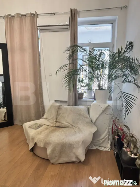 Ultracentral | Apartament ideal pentru salon, cabinet sau bi
