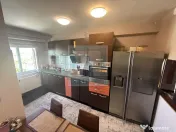 Ap. 4 camere, 81 mp utili, 2 bai, 2 balcoane - zona carti...