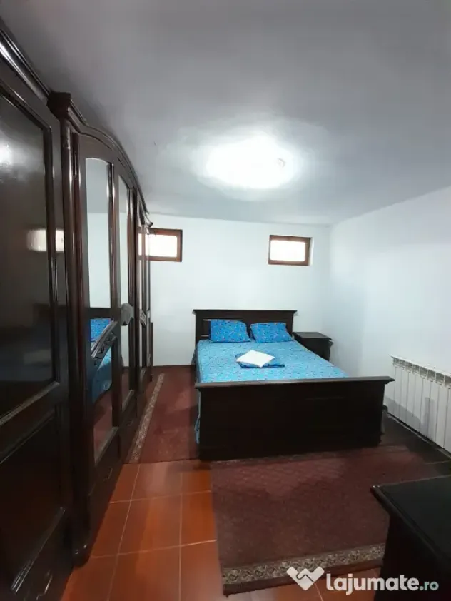 Vand casa Valu Lui Traian.