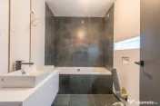 Apartament 3 camere de vanzare New City Eroilor Garaj 72m... 