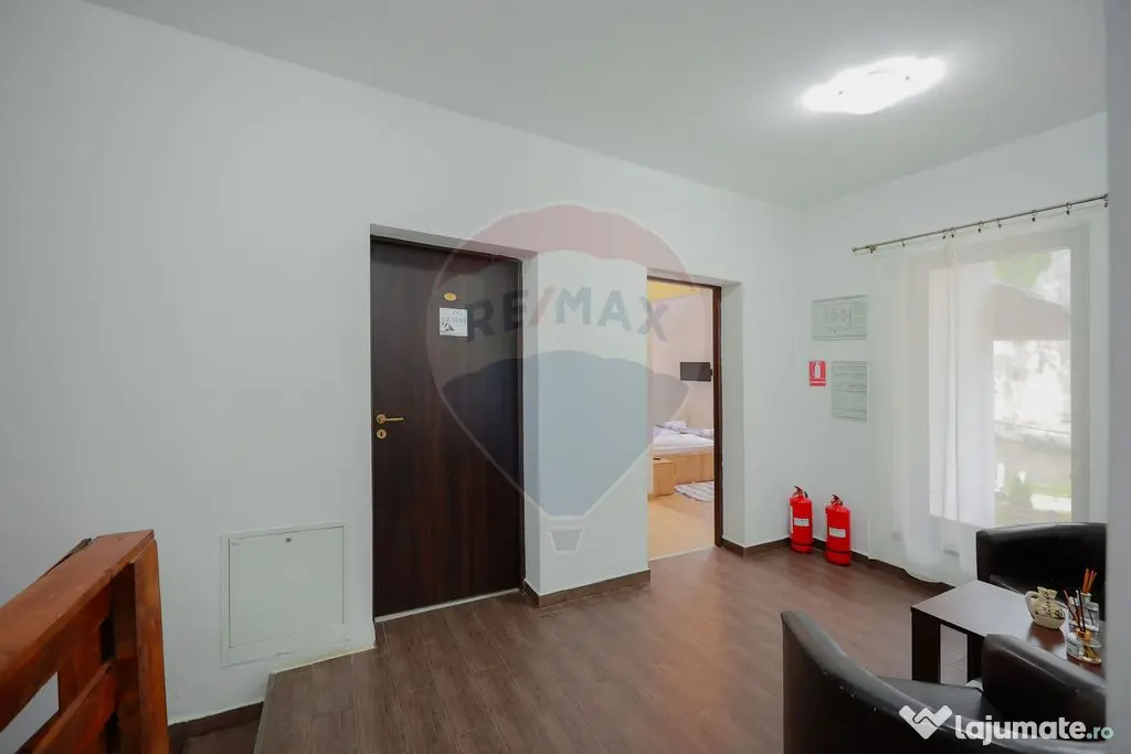 Pensiune cu 6 camere și restaurant de vânzare în Șunc...