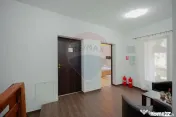 Pensiune cu 6 camere și restaurant de vânzare în Șunc... 