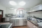 Pensiune cu 6 camere și restaurant de vânzare în Șunc... 