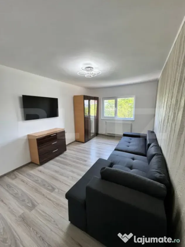 Apartament de vanzare 2 camere, 50 mp, zona Siderurgistilor