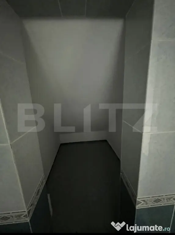 Apartament 3 camere,77,8 mp, zona Calea Moldovei