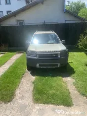 Vand Land Rover pentru piese 