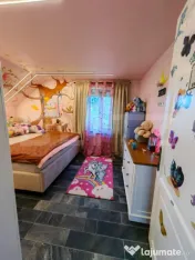 Casa de vanzare, 220 mp, zona Visani