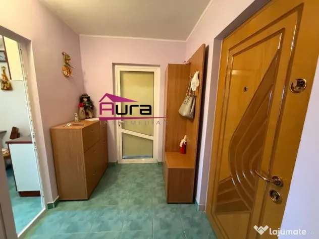 Apartament 3 camere zona Str.Eternitatii