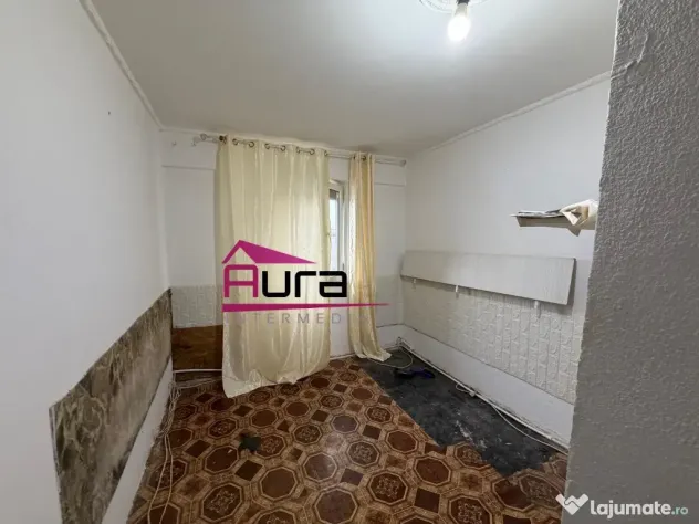 Apartament 3 camere zona Str.Eternitatii
