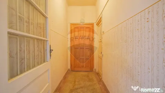 Doua apartamente cu potențial investițional în Dealul ...