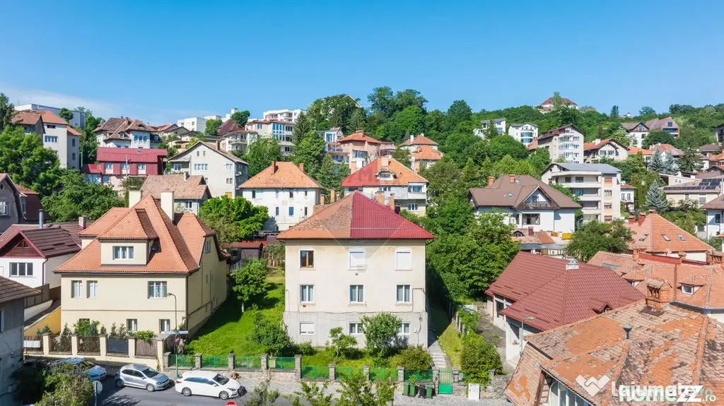 Doua apartamente cu potențial investițional în Dealul ...