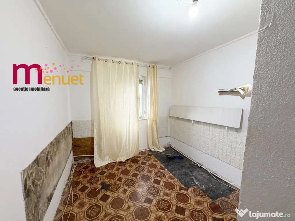 Apartament 3 camere,str.Eternitatii