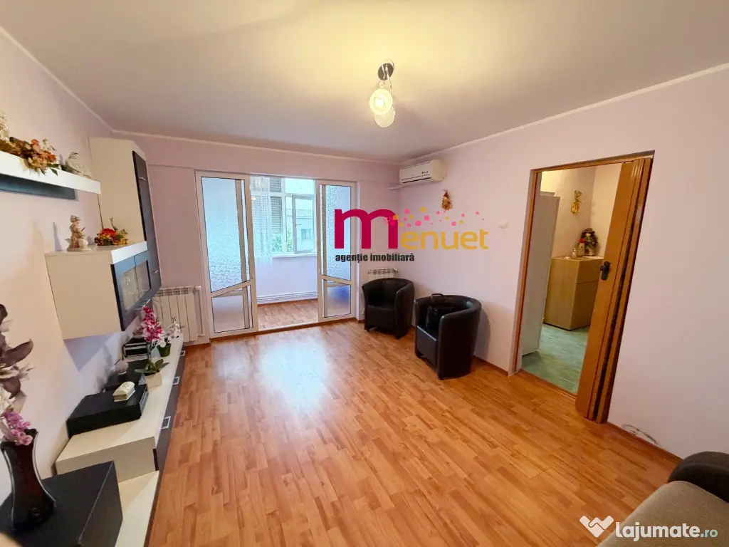 Apartament 3 camere,str.Eternitatii