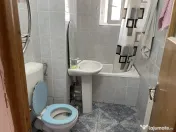3 cam, 71 mp, et.8, fara imbunatatiri, lift modernizat, zona Zahana 