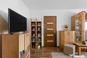 Apartament cu 2 camere zona Aurel Vlaicu, aleea Saturn, c... 