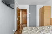 Apartament cu 2 camere zona Aurel Vlaicu, aleea Saturn, c... 
