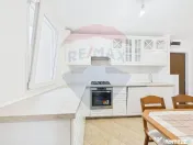 Apartament 3 camere decomandat, complet renovat - Metrou ...