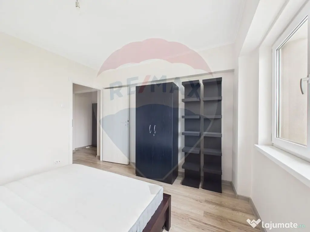Apartament 3 camere decomandat, renovat - Metrou Lujerului