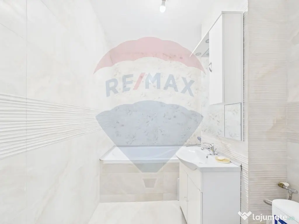 Apartament 3 camere decomandat, renovat - Metrou Lujerului