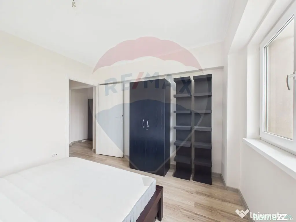 Apartament 3 camere decomandat, complet renovat - Metrou ...