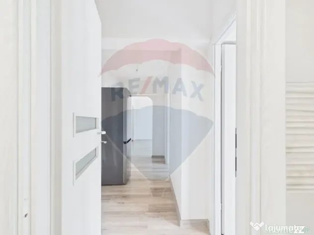 Apartament 3 camere decomandat, complet renovat - Metrou ...