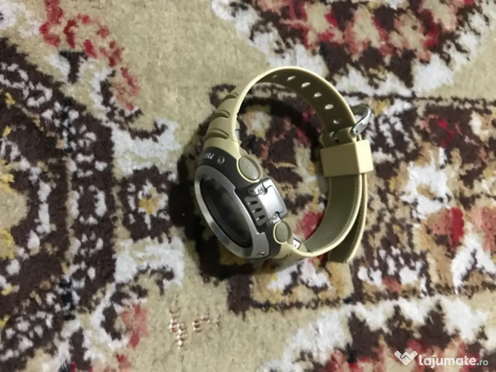 Vand ceas casio twin sensor nou la cutie nefolosit