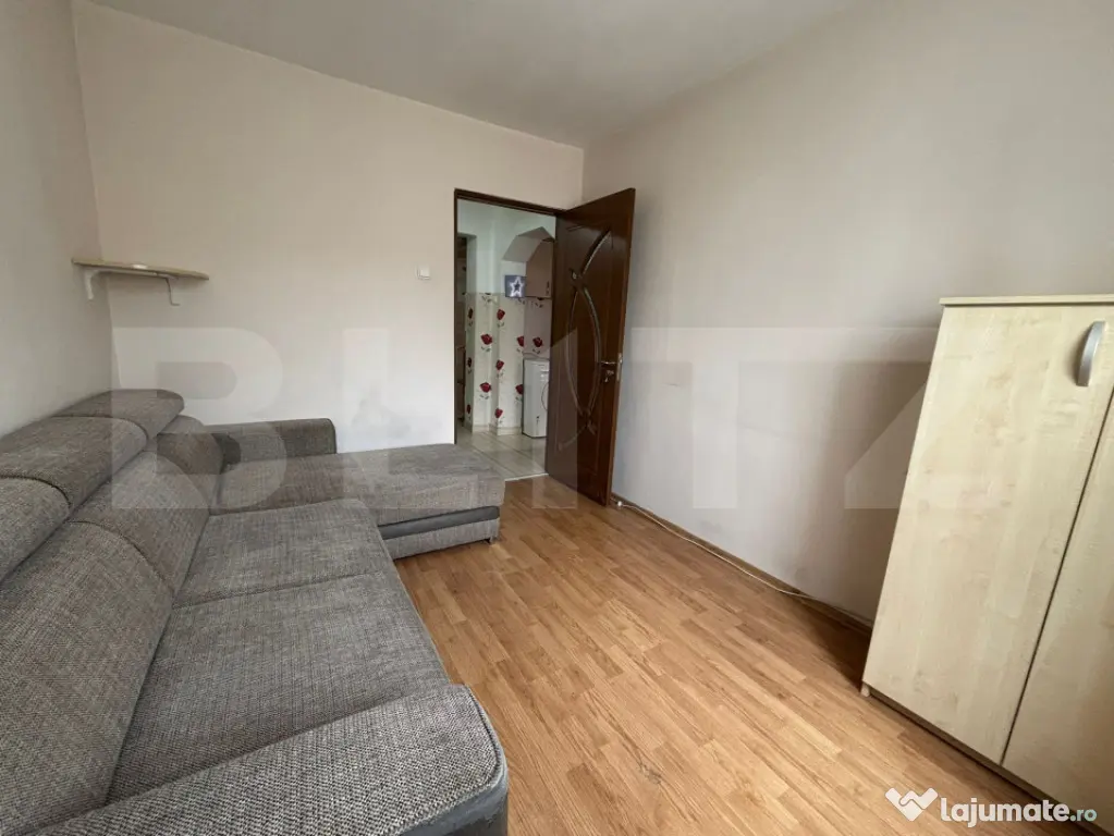 Inchiriez apartament cu 2 camere, 40mp, in zona Velenta