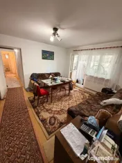 Apartament 3 camere decomandat zona Brazda 