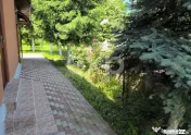 Casă deosebită 5 camere, 2100 mp teren, livadă – Mălur 