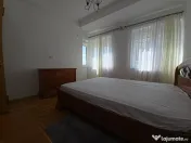 Chirie Termen Lung 3 Camere Centrul Vechi 
