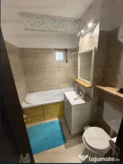 Apartament cu 3 camere, decomandat - zona Racadau 