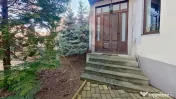 Casă / Vilă cu 7 camere de închiriat în zona Domenii