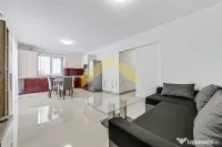 Apartament cu 3 camere tip Penthouse de zona Bujac 