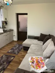 Vand apartament 3 camere Bușteni, Prahova, central 