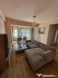 Apartament 3 camere, decomandat Baneasa 