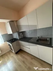 Apartament 3 camere, decomandat Baneasa 