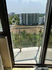 Apartament 3 camere, decomandat Baneasa 