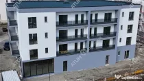 Apartament 2 camere decomandate parcare si balcon zona Brana