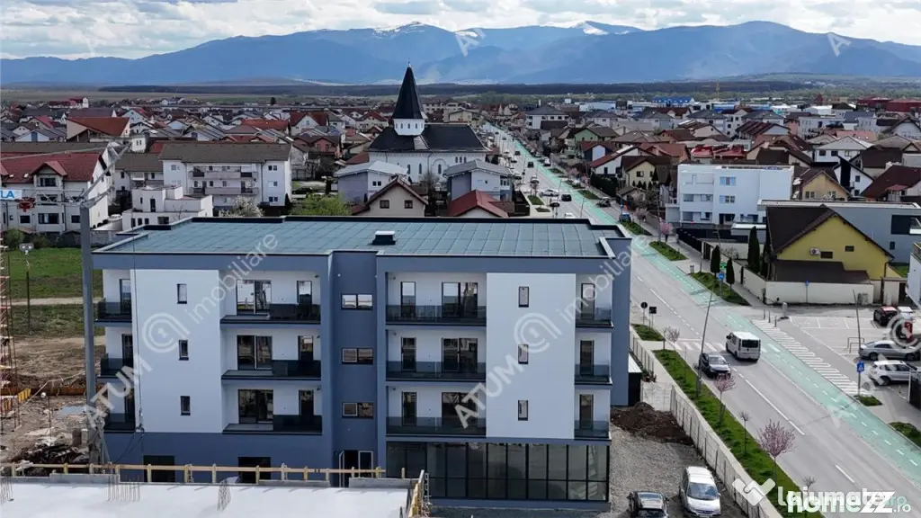 Apartament 2 camere decomandate parcare si balcon zona Brana