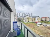 De inchiriat apartament 2 camere in zona Tractorul 