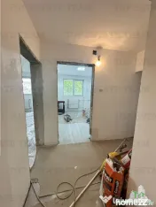 Apartament de 3 camere, decomandat, renovat complet ,Drumul 